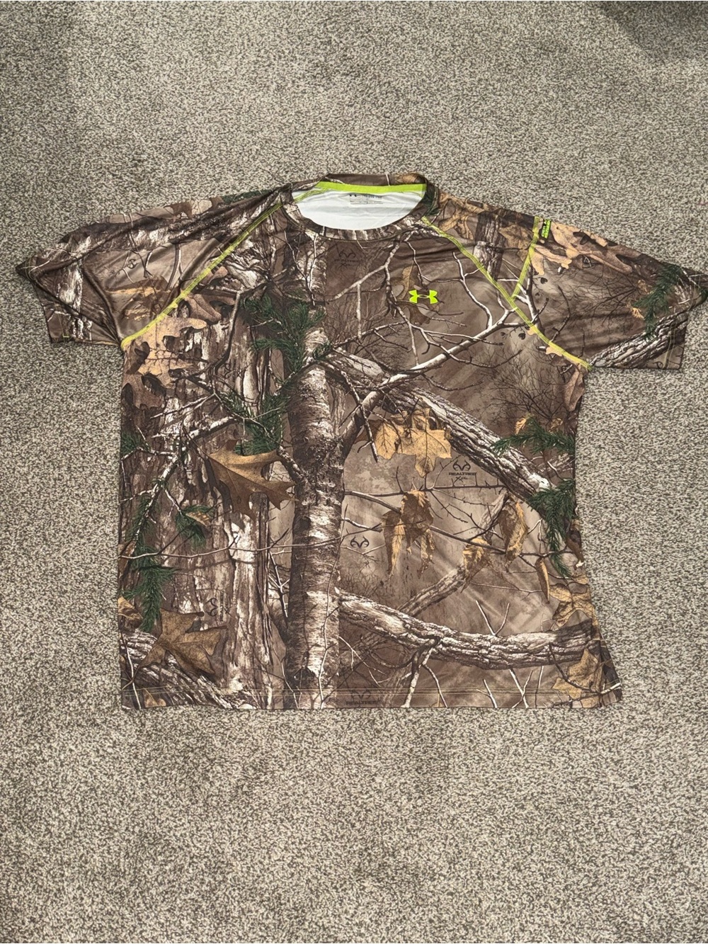 Under Armour Men's Realtree Camo Short Sleeve Tee - Brown/Green with Lime Accent